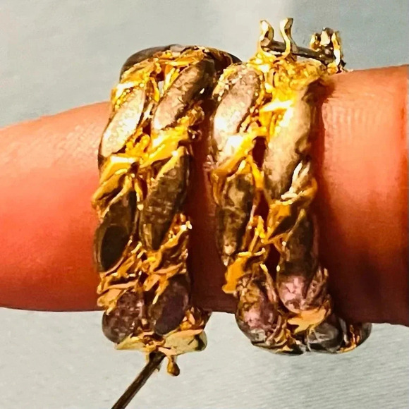 🆕 Jessica Lauren Rounded 18K Plated Earrings - Picture 6 of 8